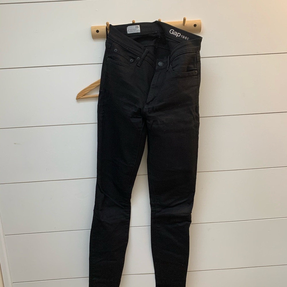 Black Skinny Jeans - Gap